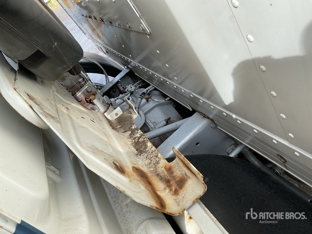 Renault Generator vrachtwagen - Camión caja cerrada, Vehículo municipal: foto 4 Renault Generator vrachtwagen - Camión caja cerrada, Vehículo municipal: foto 4