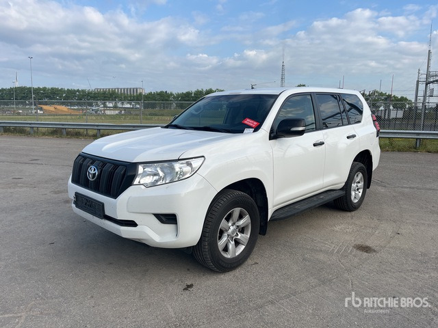 Toyota Land Cruiser SUV - SUV/ Todoterreno: foto 2 Toyota Land Cruiser SUV - SUV/ Todoterreno: foto 2
