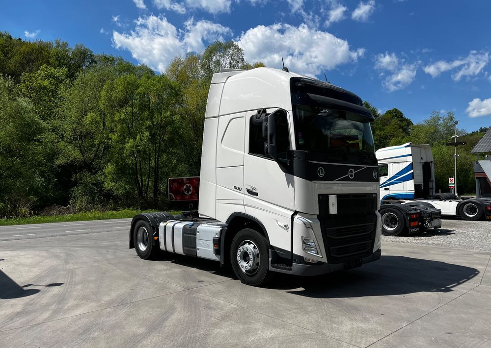 Volvo FH 500 // Zamiana na starszy //  Silnik Euro 6 nie Isave // Parkclima // XL // Radary // Duże zbiorniki // Gwarancja // - Cabeza tractora: foto 4 Volvo FH 500 // Zamiana na starszy //  Silnik Euro 6 nie Isave // Parkclima // XL // Radary // Duże zbiorniki // Gwarancja // - Cabeza tractora: foto 4