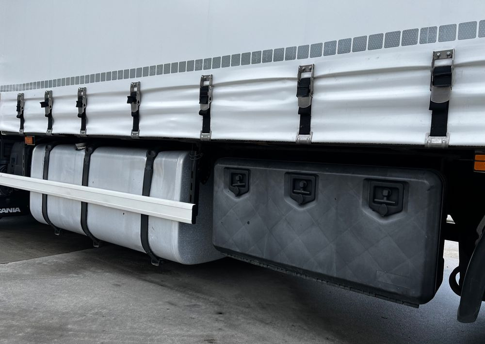 Camión lona Scania R410 // 2018 Rok 6x2 // Retarder // Automat // Led // Navi // 77 //: foto 9