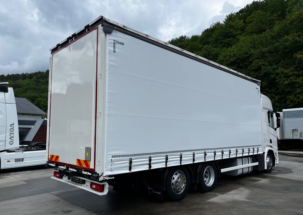 Camión lona Scania R410 // 2018 Rok 6x2 // Retarder // Automat // Led // Navi // 77 //: foto 6