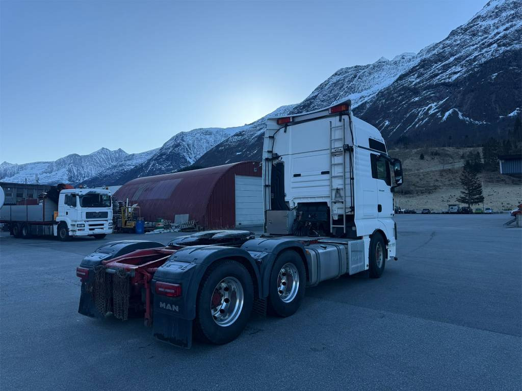 MAN TGX 26.640 6x4 - Cabeza tractora: foto 5 MAN TGX 26.640 6x4 - Cabeza tractora: foto 5