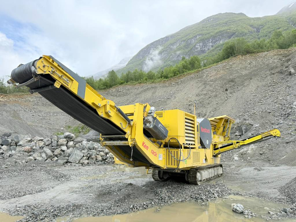 Keestrack B4e Hybrid - Trituradora de mandíbula: foto 1 Keestrack B4e Hybrid - Trituradora de mandíbula: foto 1