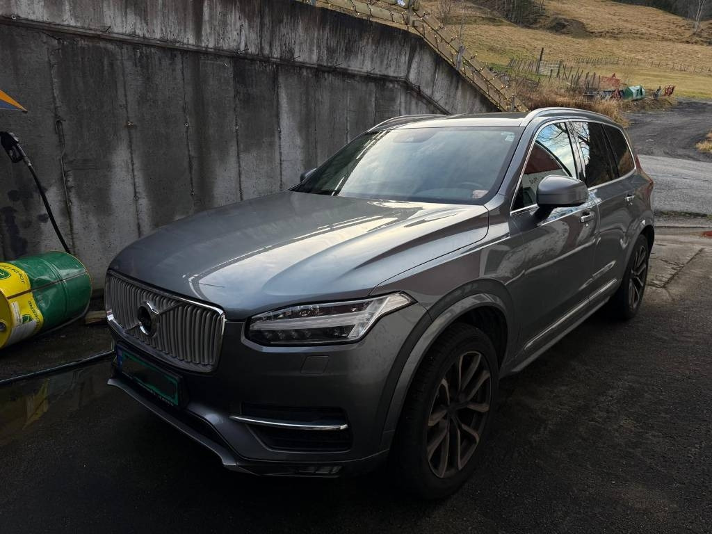 Volvo XC 90 4x4 rep. Objekt - Otros maquinaria: foto 1 Volvo XC 90 4x4 rep. Objekt - Otros maquinaria: foto 1