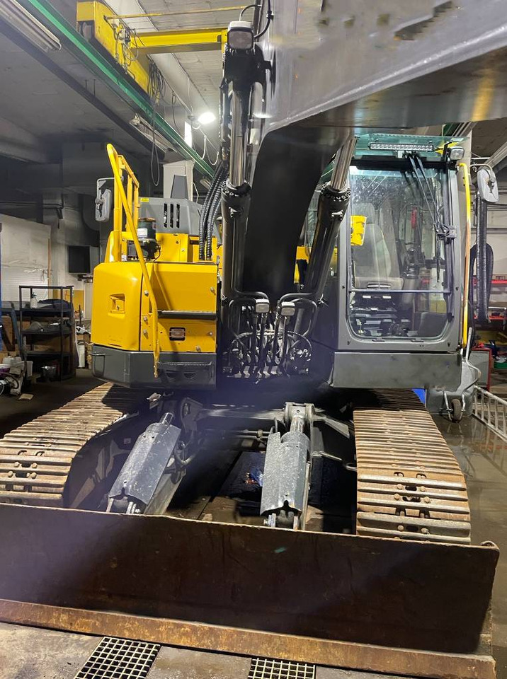 Volvo ECR 235 E - Excavadora de cadenas: foto 4 Volvo ECR 235 E - Excavadora de cadenas: foto 4