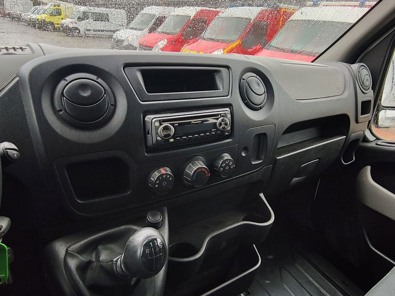 Furgoneta caja abierta Renault Master: foto 16