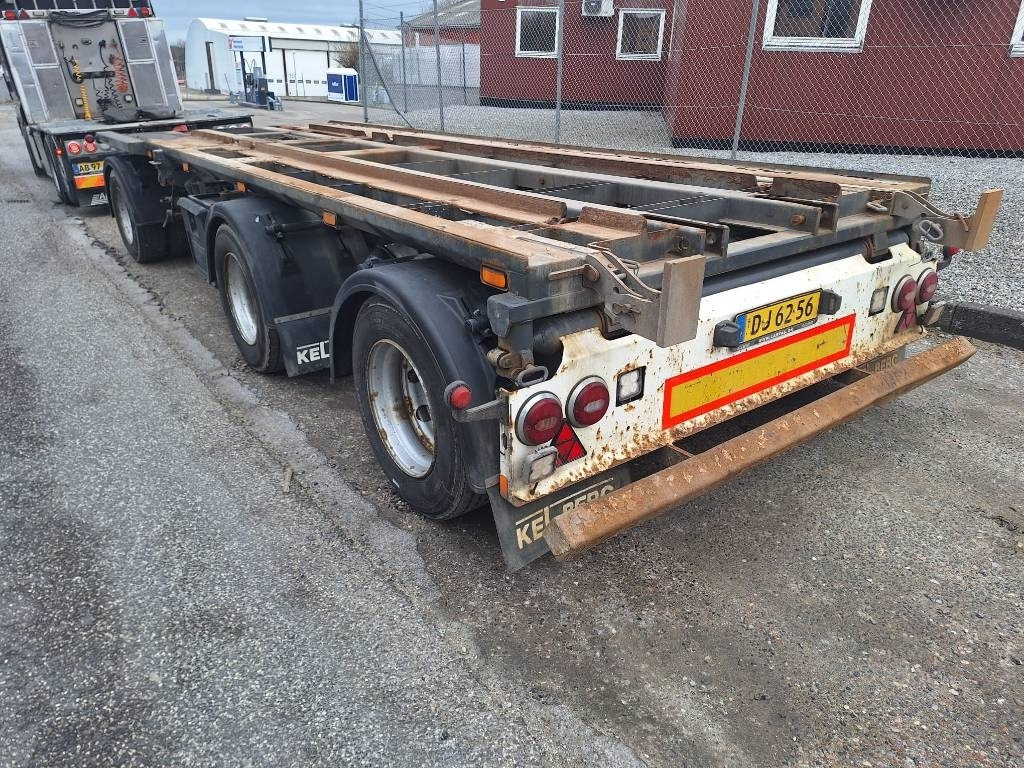 Kel-Berg 3 akslet overføringsanhænger - Remolque multilift/ Portacontenedores de cadenas: foto 1 Kel-Berg 3 akslet overføringsanhænger - Remolque multilift/ Portacontenedores de cadenas: foto 1