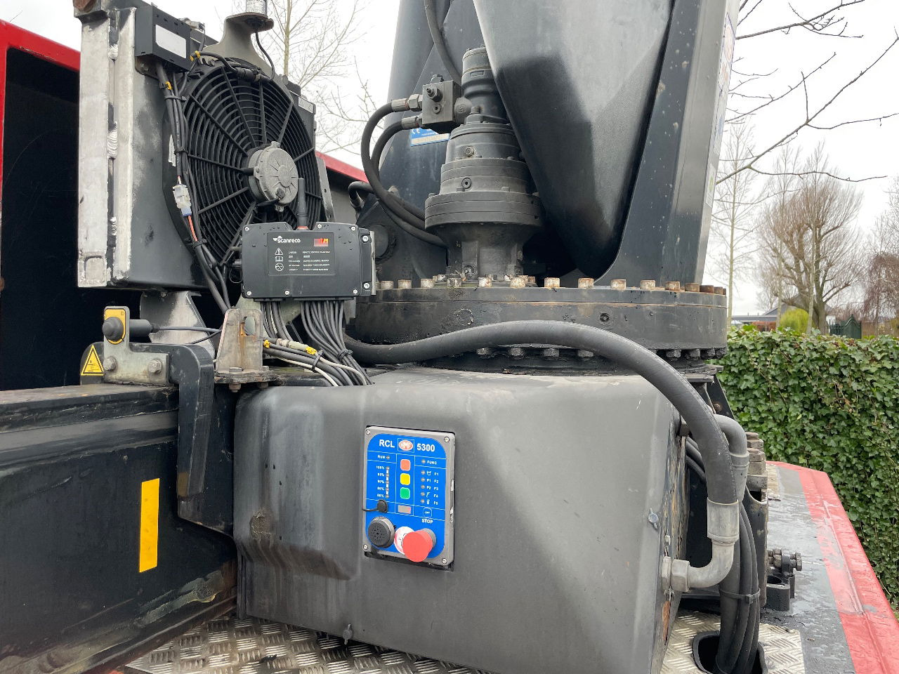 Camión grúa Iveco Stralis 360 with HMF 4020 K5 crane: foto 11 Camión grúa Iveco Stralis 360 with HMF 4020 K5 crane: foto 11