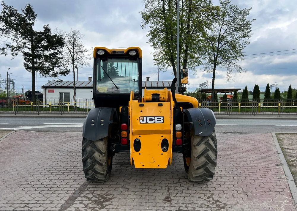 JCB 531-70 Agri | 2009 Rok | 75 Km - Manipulador telescópico: foto 4 JCB 531-70 Agri | 2009 Rok | 75 Km - Manipulador telescópico: foto 4