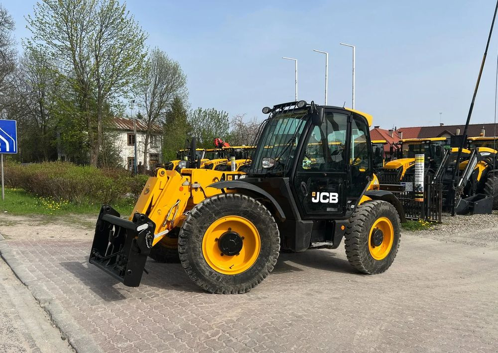 JCB 531-70 - Manipulador telescópico: foto 1 JCB 531-70 - Manipulador telescópico: foto 1