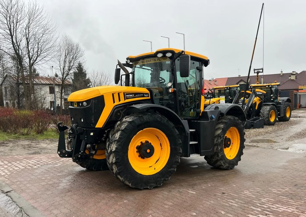 JCB Fastrac 4220 | 2017 ROK | 220 KM - Tractor: foto 1 JCB Fastrac 4220 | 2017 ROK | 220 KM - Tractor: foto 1