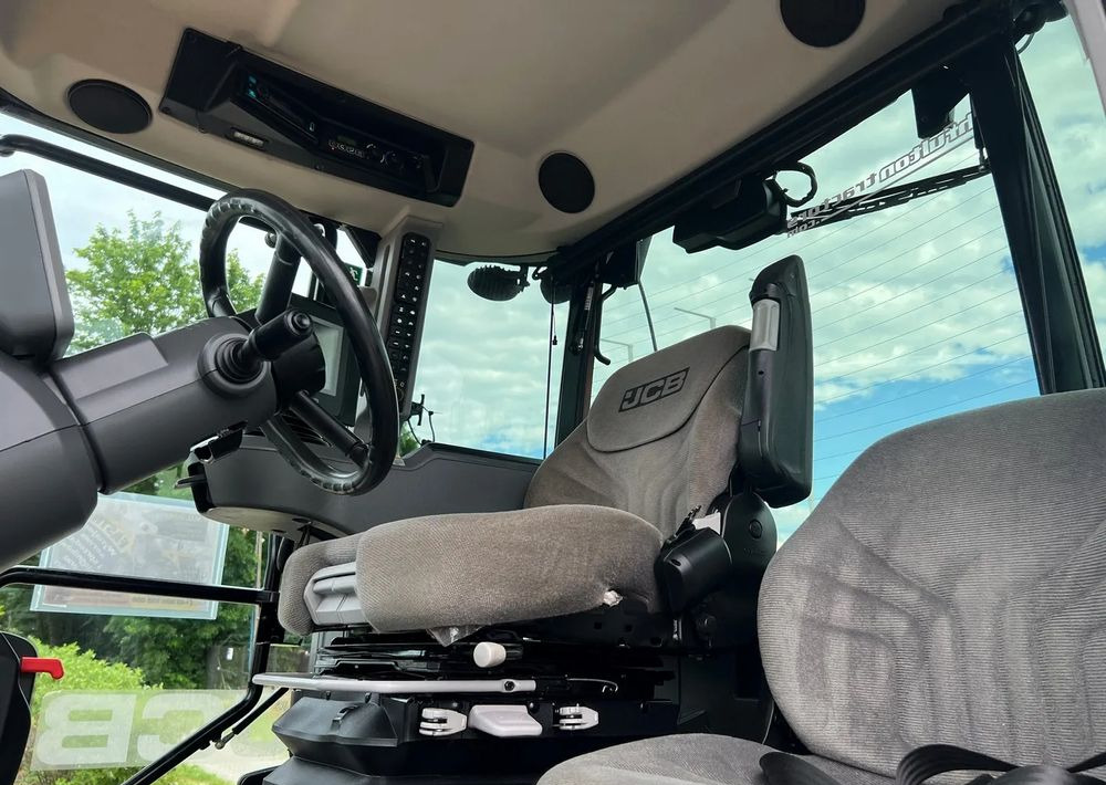 Tractor JCB Fastrac 4220: foto 12