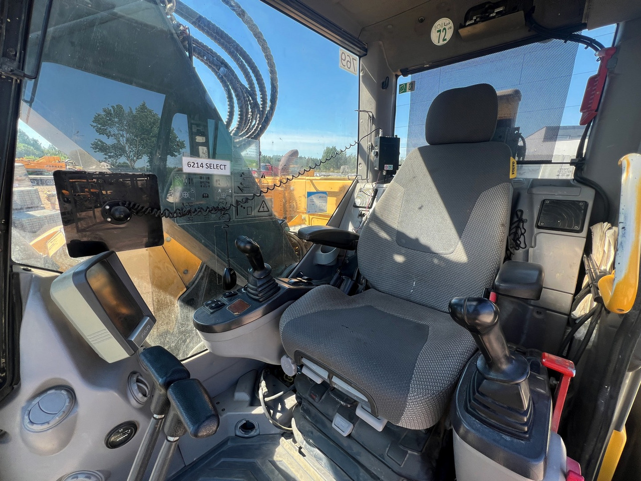 Excavadora de cadenas Volvo ECR235: foto 10