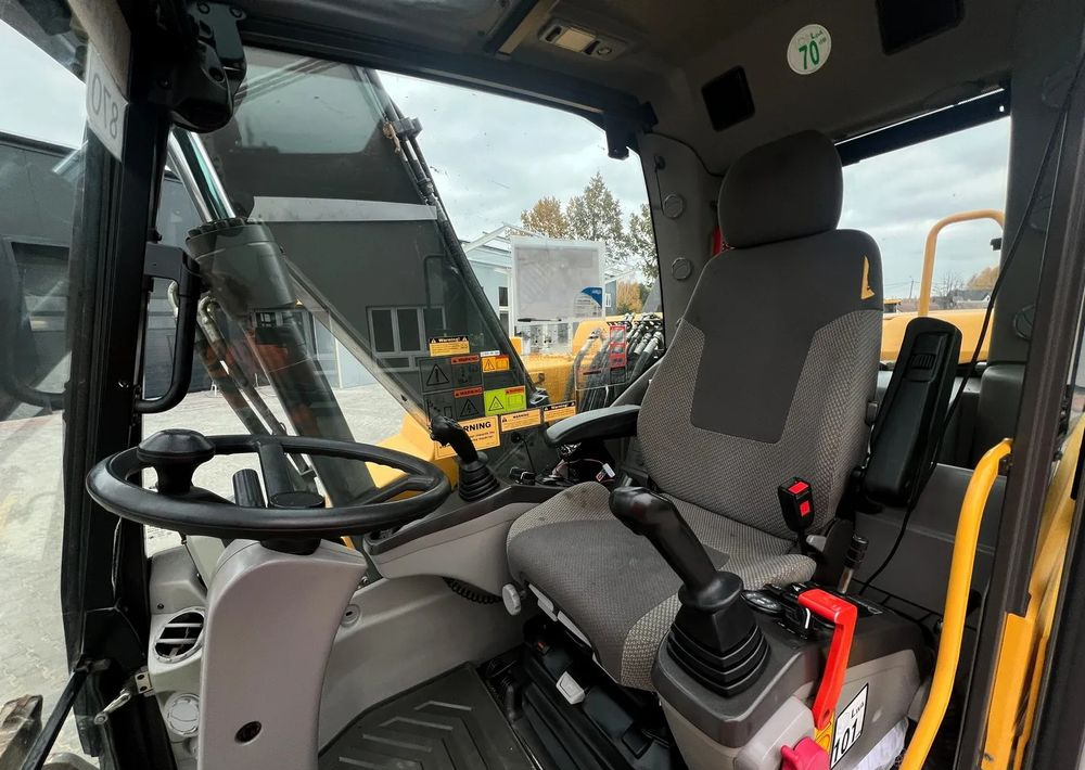 Excavadora de ruedas Volvo EW140D: foto 10
