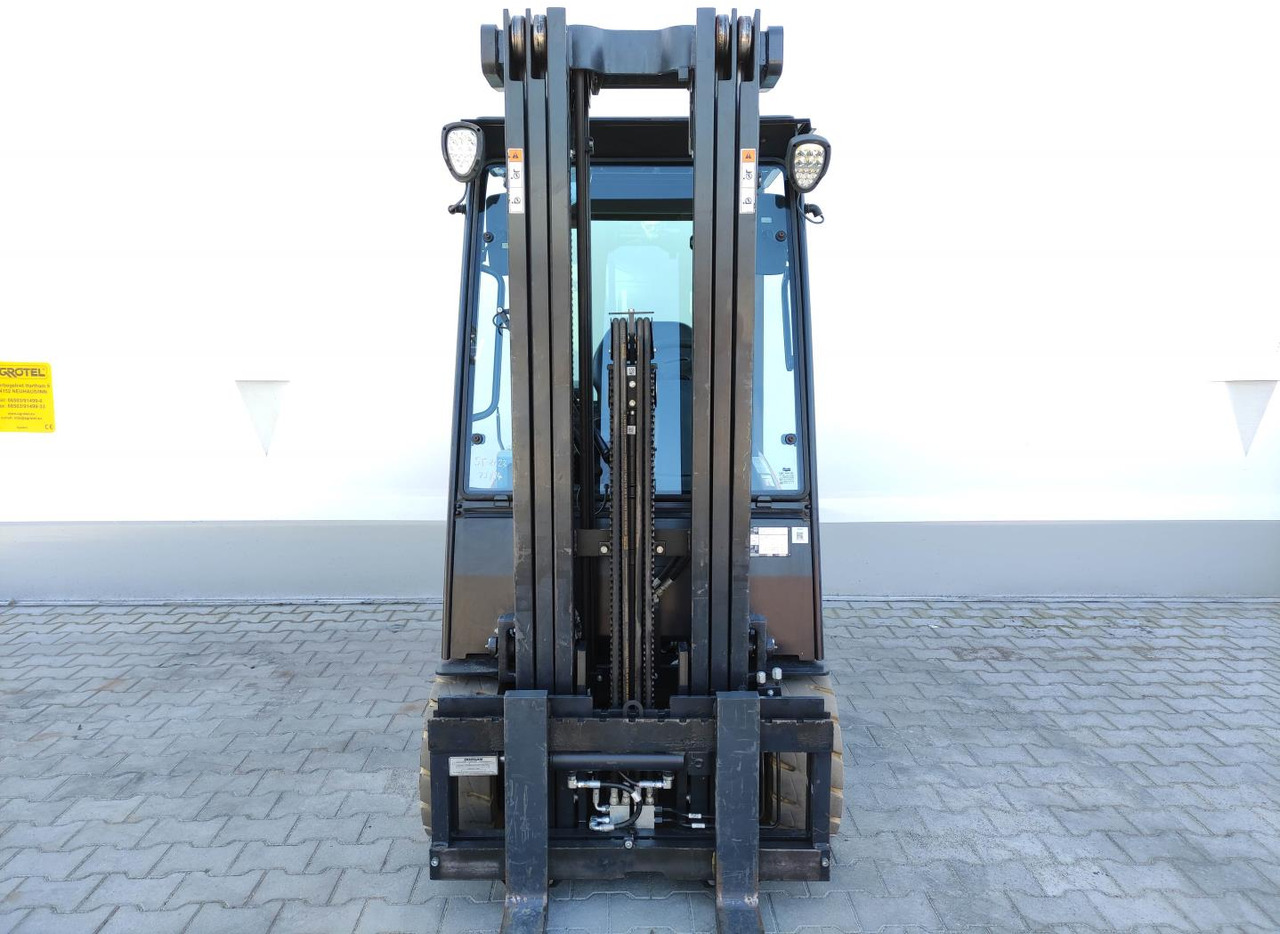 Doosan B20X-7 (Plus) - Carretilla elevadora eléctrica: foto 3 Doosan B20X-7 (Plus) - Carretilla elevadora eléctrica: foto 3