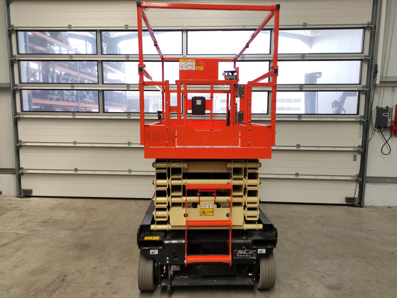 JLG R3246 - Plataforma de tijeras: foto 4 JLG R3246 - Plataforma de tijeras: foto 4