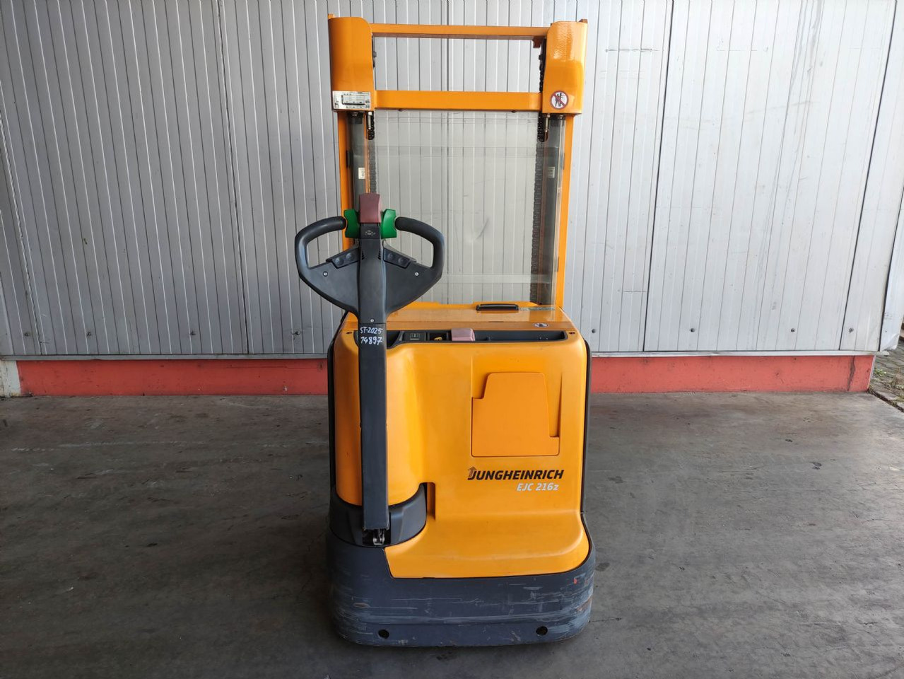 Jungheinrich EJC 216Z - Apilador: foto 4 Jungheinrich EJC 216Z - Apilador: foto 4