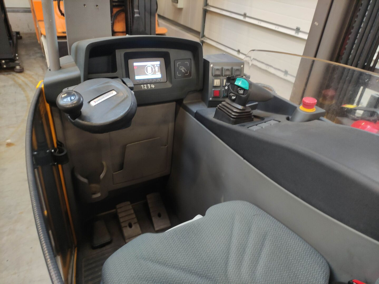 Jungheinrich ETV 216 - Retráctil: foto 5 Jungheinrich ETV 216 - Retráctil: foto 5