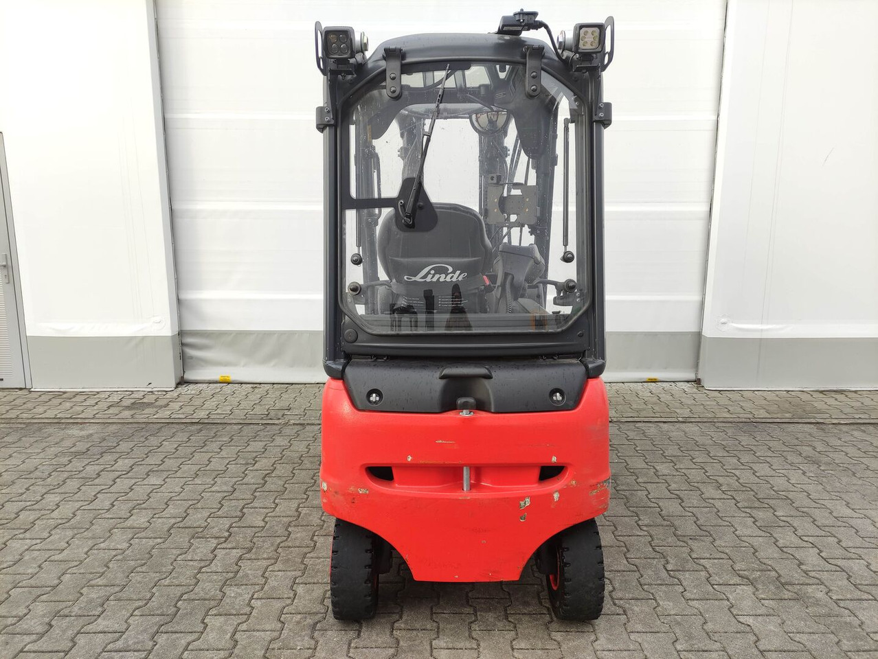 Linde E16PH-02-386 - Carretilla elevadora eléctrica: foto 4 Linde E16PH-02-386 - Carretilla elevadora eléctrica: foto 4