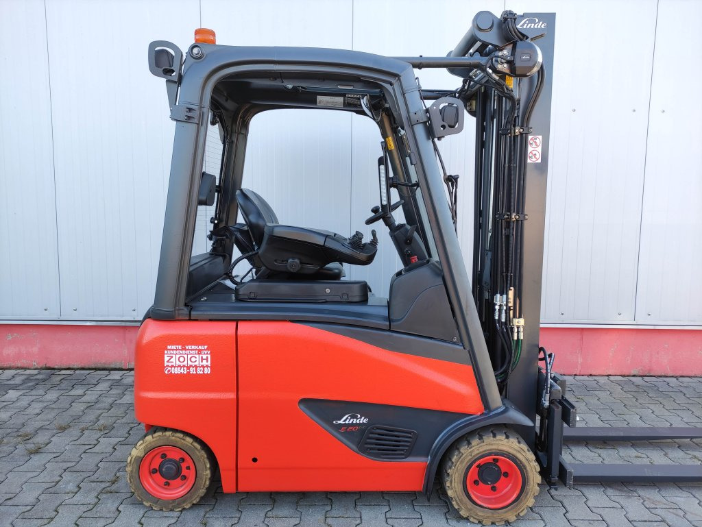 Linde E20P-02-386 EVO - Carretilla elevadora eléctrica: foto 2 Linde E20P-02-386 EVO - Carretilla elevadora eléctrica: foto 2