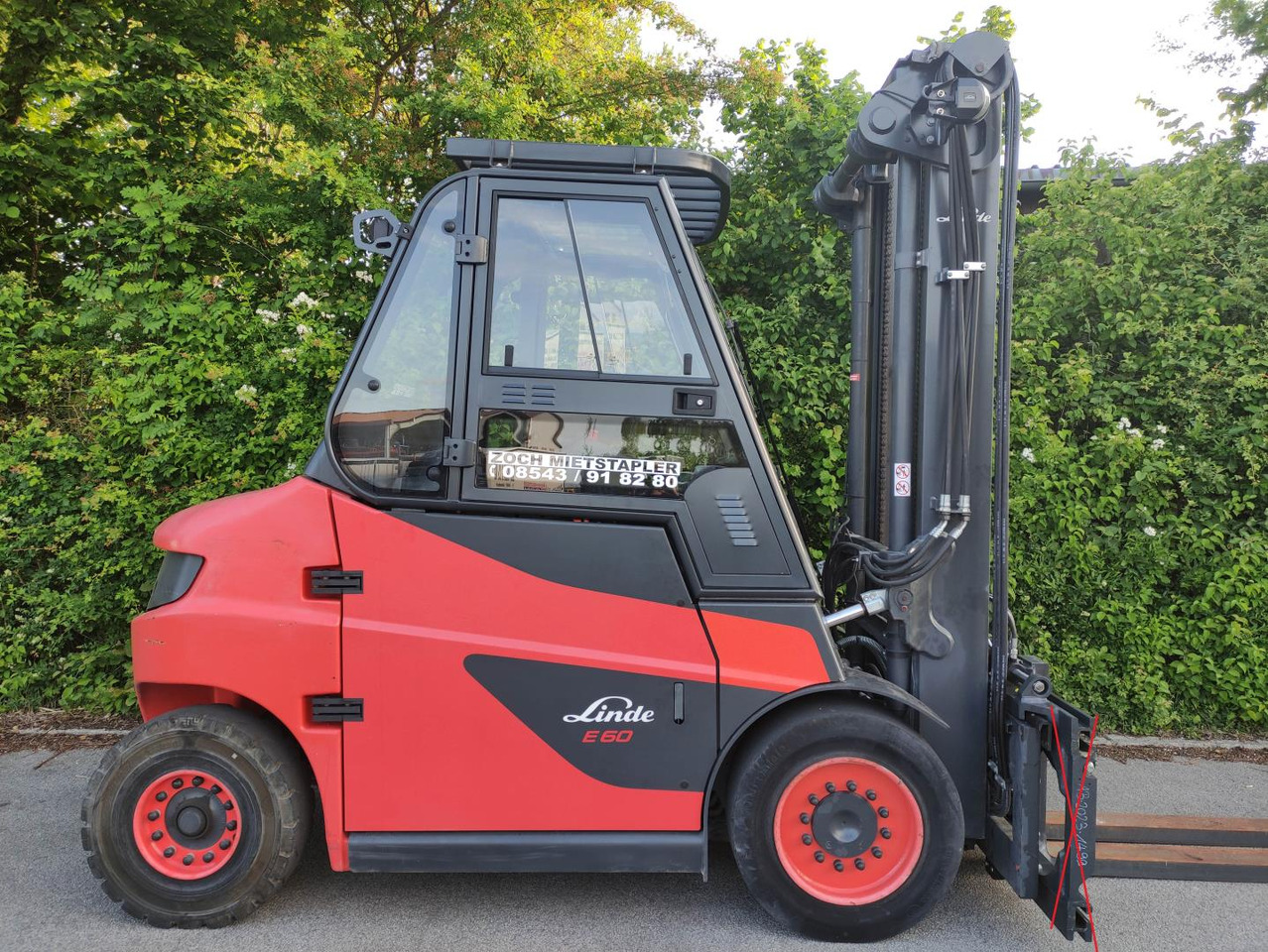 Linde E60-01-1279 - Carretilla elevadora eléctrica: foto 2 Linde E60-01-1279 - Carretilla elevadora eléctrica: foto 2
