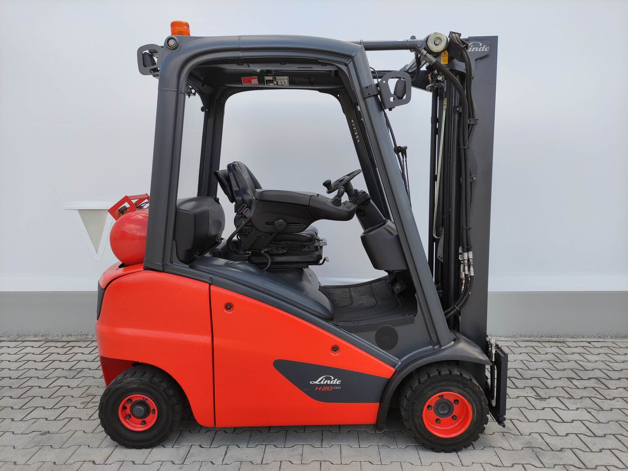 Linde H20T-01-391 EVO - Carretilla elevadora: foto 2 Linde H20T-01-391 EVO - Carretilla elevadora: foto 2