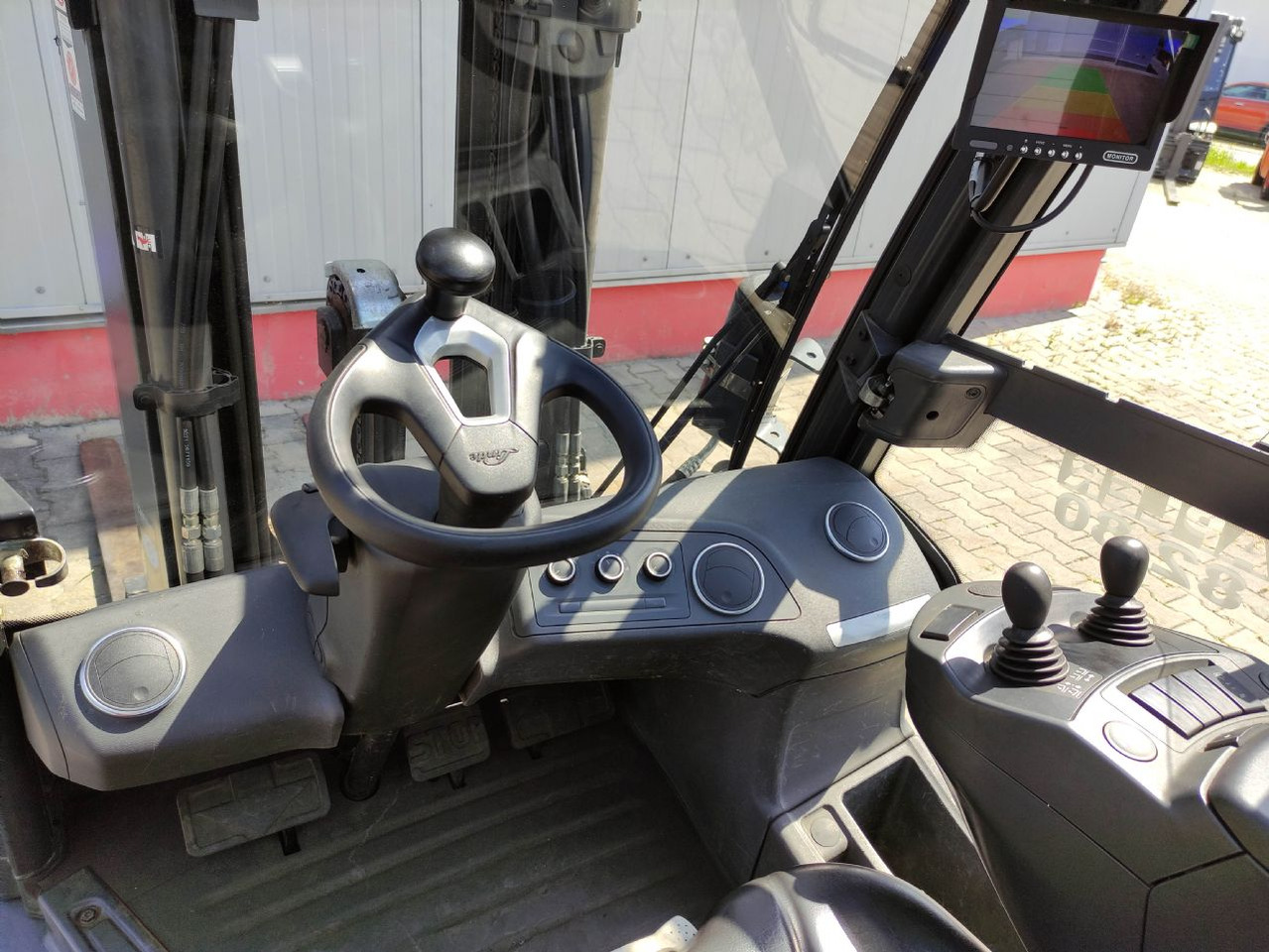 Linde H35D-01-1202 - Carretilla elevadora diésel: foto 5 Linde H35D-01-1202 - Carretilla elevadora diésel: foto 5