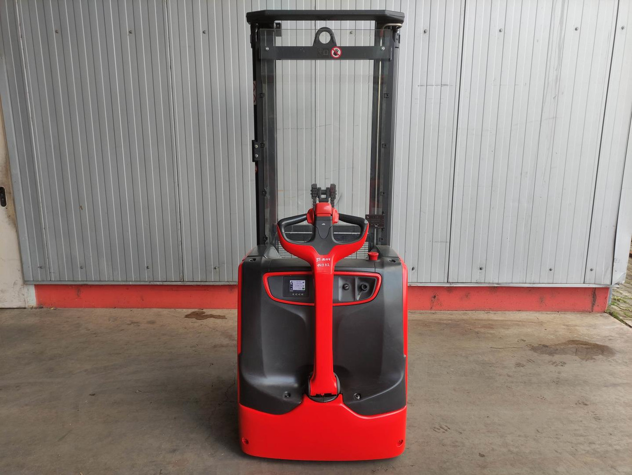 Linde L14-1173 (LACK NEU) - Apilador: foto 4 Linde L14-1173 (LACK NEU) - Apilador: foto 4