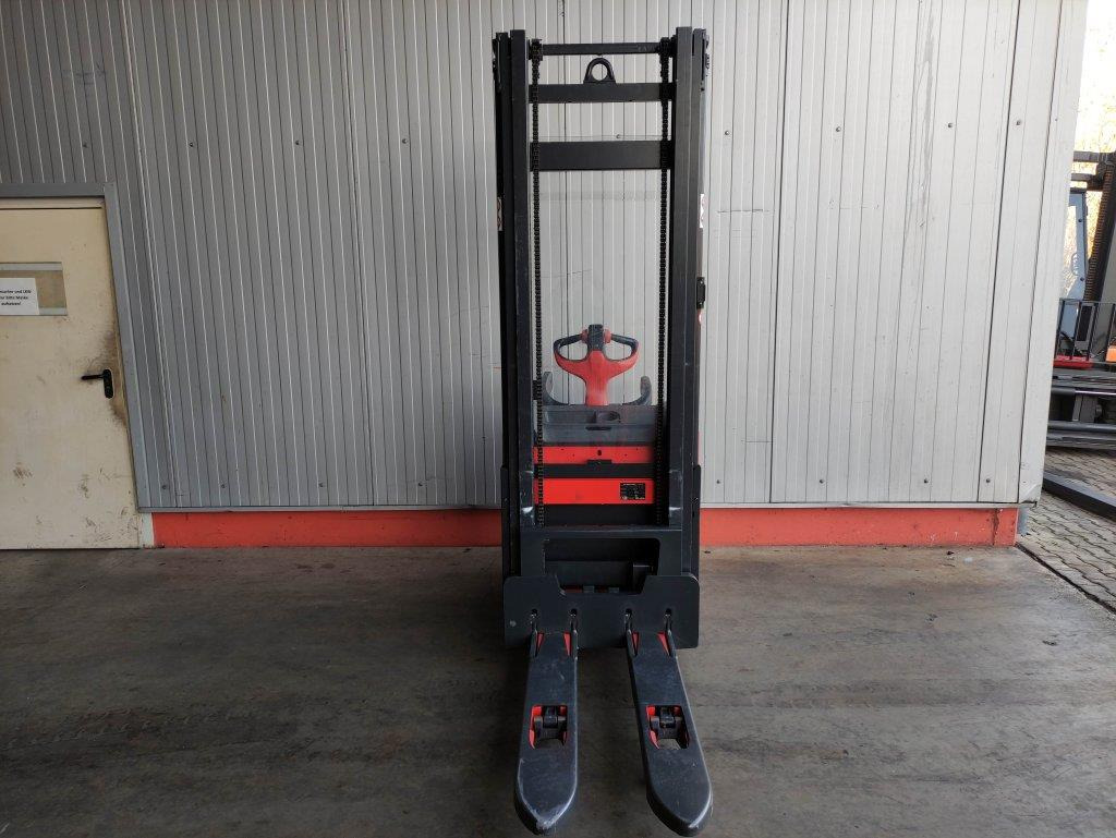 Linde L14-APi-1173 - Apilador: foto 4 Linde L14-APi-1173 - Apilador: foto 4