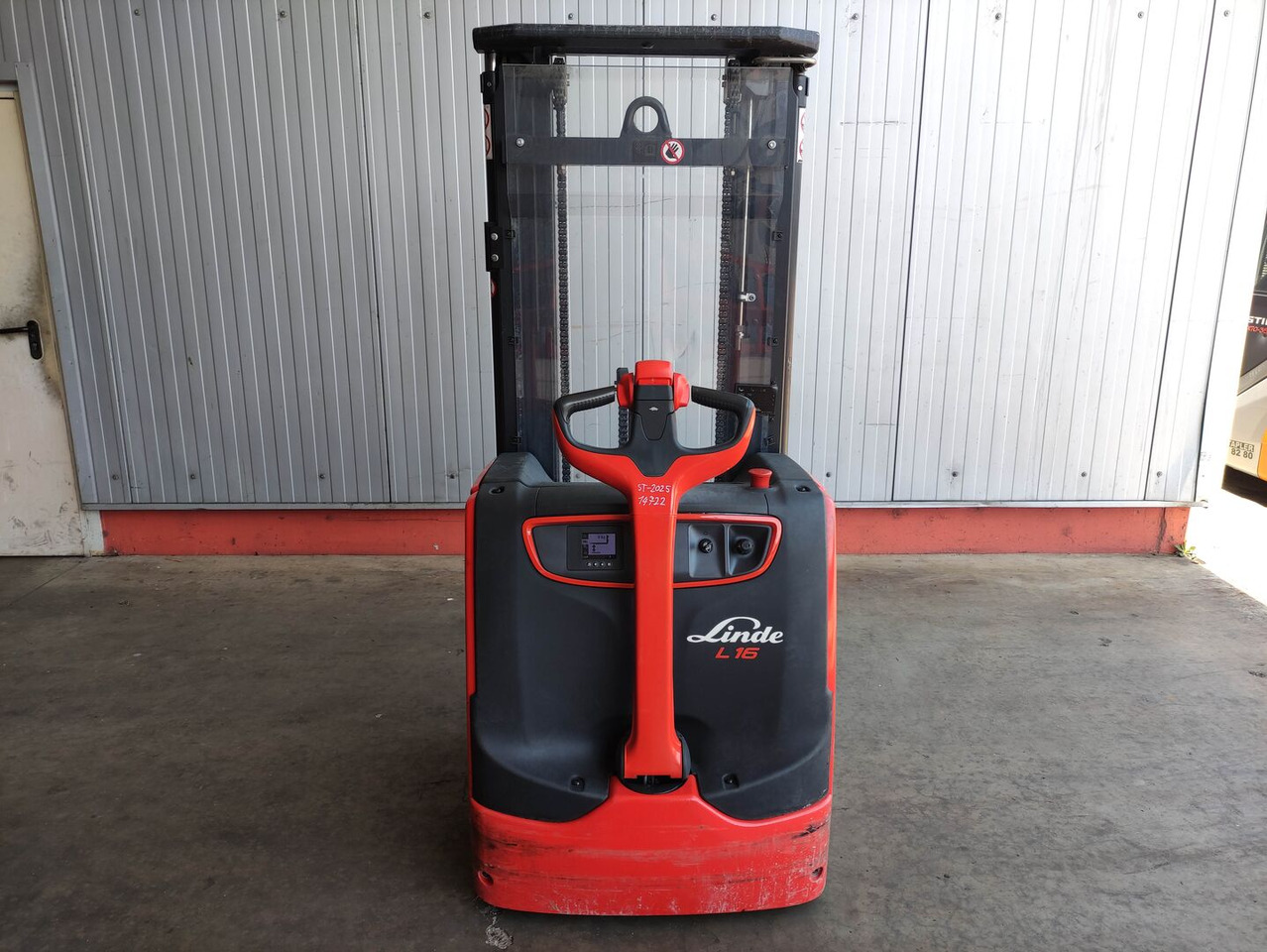 Linde L16i-1173 - Apilador: foto 4 Linde L16i-1173 - Apilador: foto 4