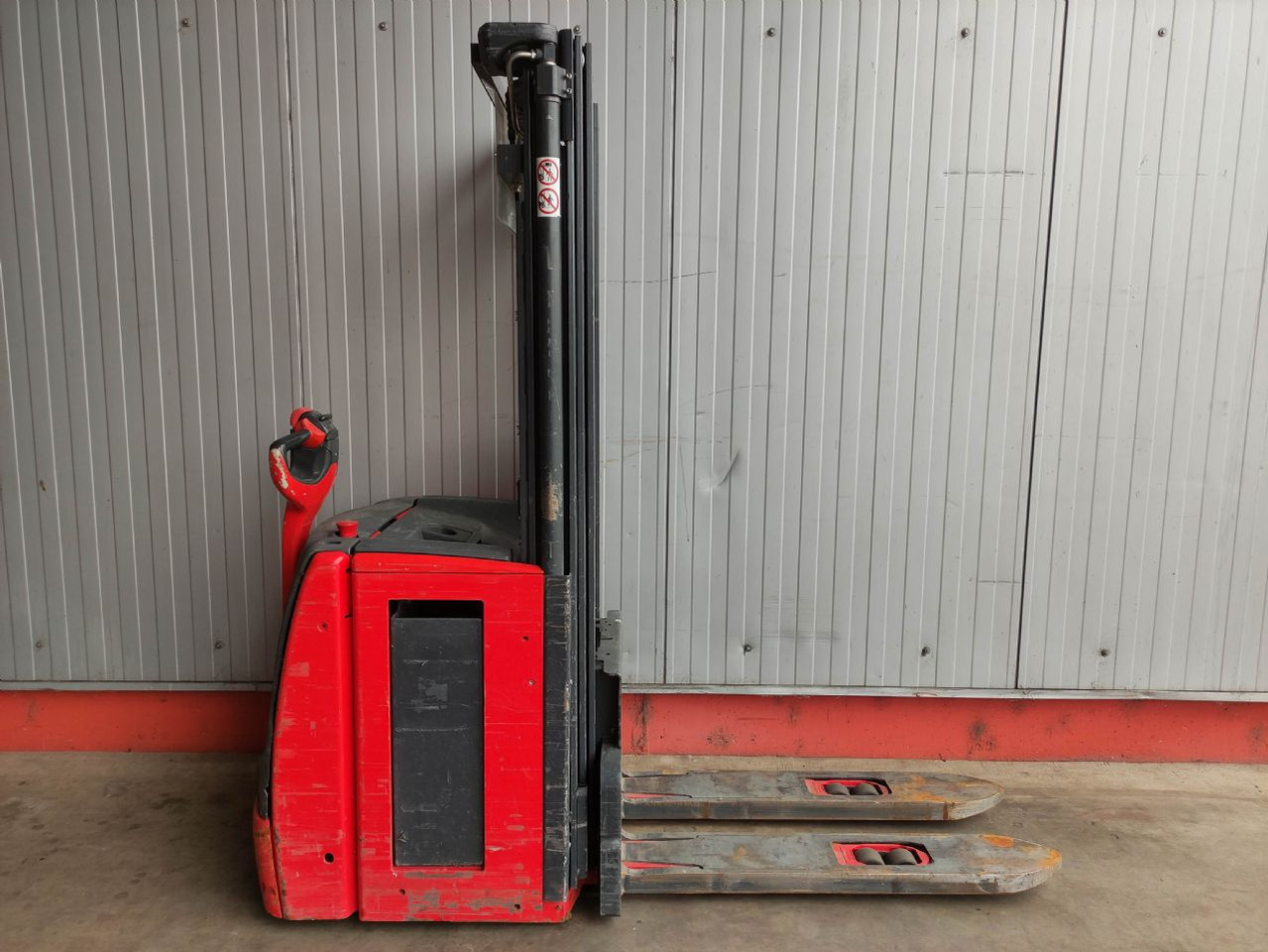 Linde L20-1173 - Apilador: foto 2 Linde L20-1173 - Apilador: foto 2