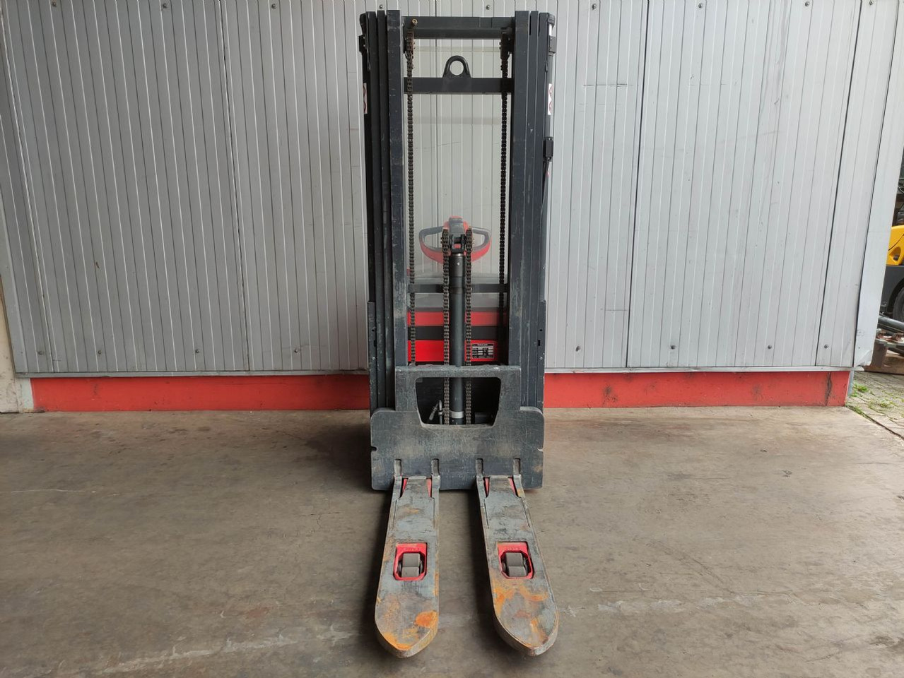 Linde L20-1173 - Apilador: foto 3 Linde L20-1173 - Apilador: foto 3