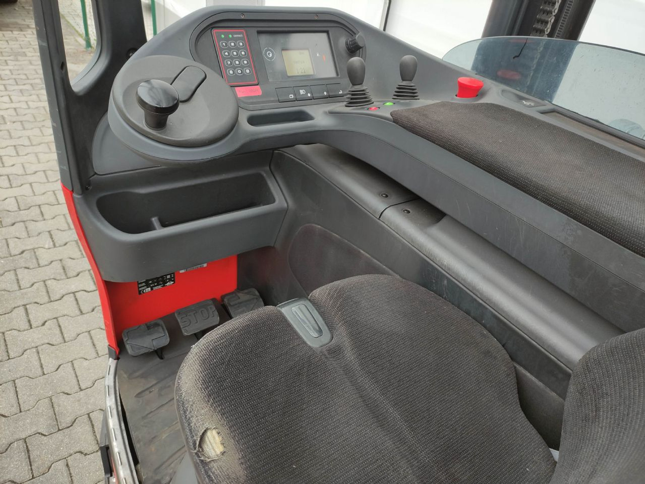 Linde R14G-01-1120 - Retráctil: foto 5 Linde R14G-01-1120 - Retráctil: foto 5