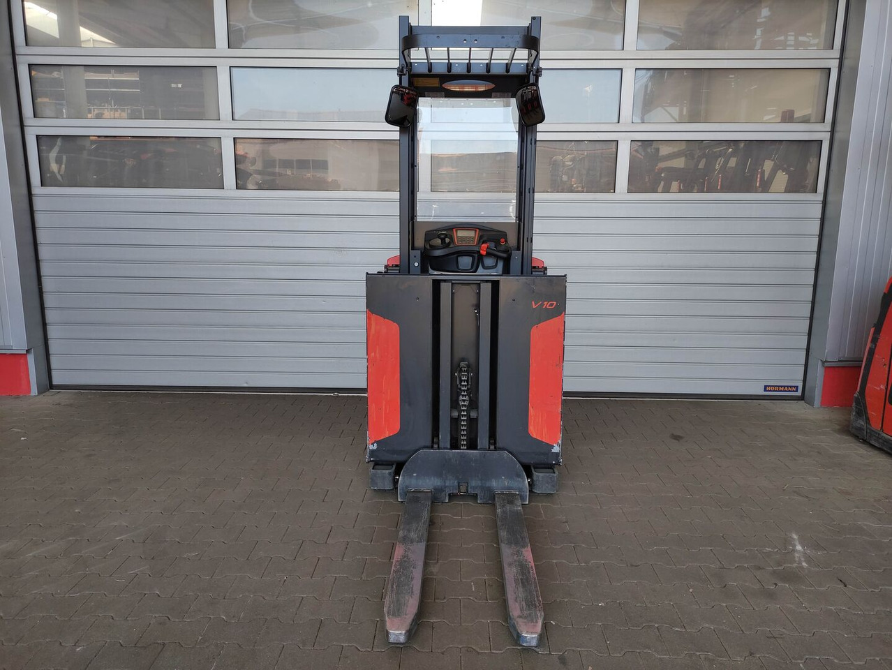 Linde V10-02 - Recoge pedidos: foto 3 Linde V10-02 - Recoge pedidos: foto 3