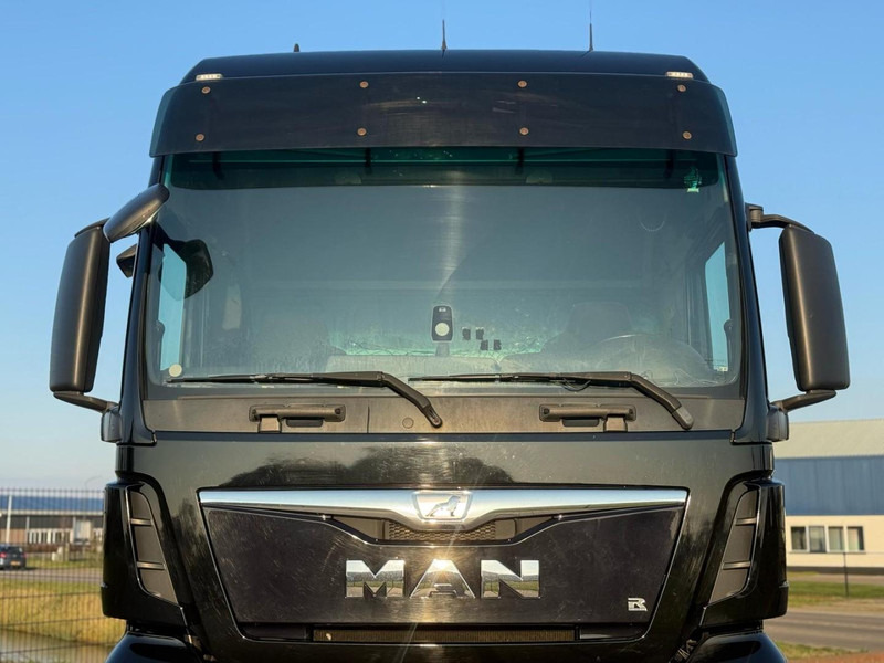 MAN TGX 18.440 NL TRUCK, ALCOA WHEELS, 2X TANK. - Cabeza tractora: foto 4 MAN TGX 18.440 NL TRUCK, ALCOA WHEELS, 2X TANK. - Cabeza tractora: foto 4