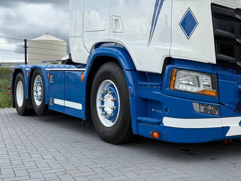 Scania R450 SHOW TRUCK, INTERIOR, STEERING, RETARDER, 570.000 KM. - Cabeza tractora: foto 4 Scania R450 SHOW TRUCK, INTERIOR, STEERING, RETARDER, 570.000 KM. - Cabeza tractora: foto 4