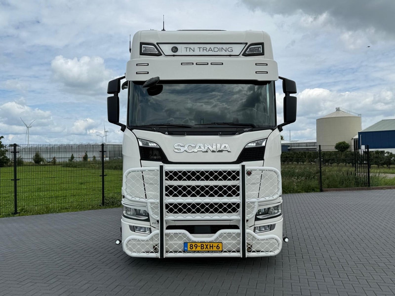 Scania R500 VOLLUCHT, LEREN STOELEN, RETARDER, GOEDE STAAT. - Cabeza tractora: foto 2 Scania R500 VOLLUCHT, LEREN STOELEN, RETARDER, GOEDE STAAT. - Cabeza tractora: foto 2