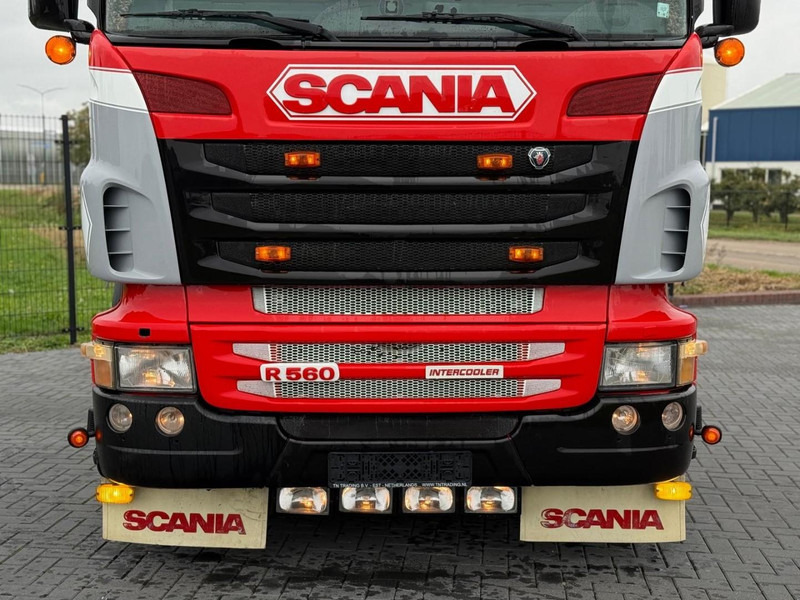 Scania R560 V8 SHOW, TOP, LEREN STOELEN, RETARDER, HANDGESCHAKELD. - Cabeza tractora: foto 5 Scania R560 V8 SHOW, TOP, LEREN STOELEN, RETARDER, HANDGESCHAKELD. - Cabeza tractora: foto 5