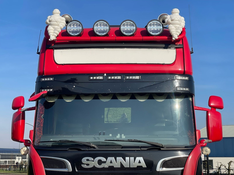 Scania R580 V8 FULL AIR, BOOGIE, LEATHER, RETARDER, EURO 6. - Cabeza tractora: foto 2 Scania R580 V8 FULL AIR, BOOGIE, LEATHER, RETARDER, EURO 6. - Cabeza tractora: foto 2