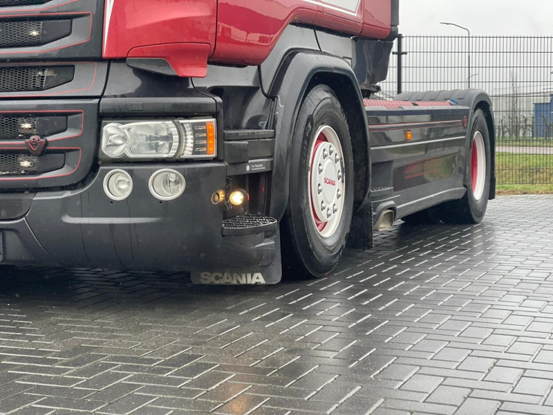 Scania R580 V8 SILVER GRIFFIN 66/100, LIMITED EDITION, FULL AIR, RETARDER. - Cabeza tractora: foto 4 Scania R580 V8 SILVER GRIFFIN 66/100, LIMITED EDITION, FULL AIR, RETARDER. - Cabeza tractora: foto 4