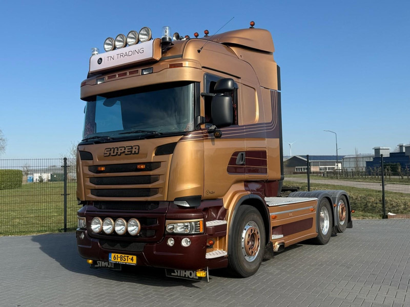 Scania R730 V8 V8, SHOWTRUCK VOLLUCHT, RETARDER, HYDRAULIEK, BOOGIE, ALU WIELEN, LEER. - Cabeza tractora: foto 1 Scania R730 V8 V8, SHOWTRUCK VOLLUCHT, RETARDER, HYDRAULIEK, BOOGIE, ALU WIELEN, LEER. - Cabeza tractora: foto 1