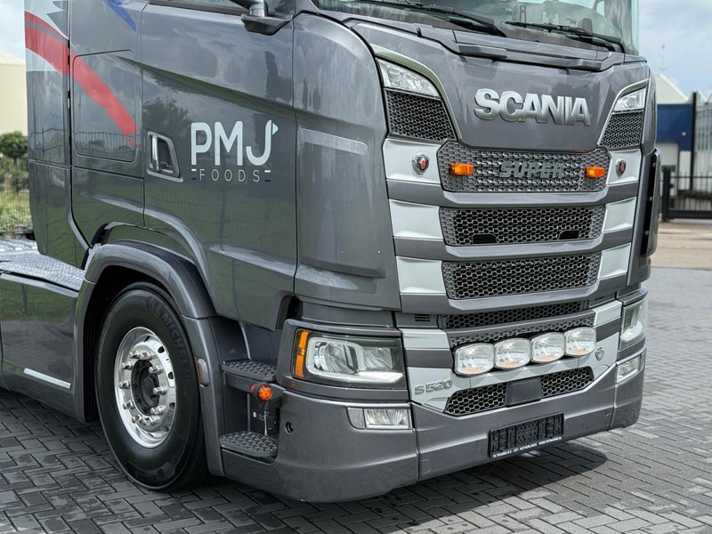 Scania S520 V8 NGS NIEUW STAAT, ALCOA, RETARDER, LEREN STOELEN, TACHO 2. - Cabeza tractora: foto 4 Scania S520 V8 NGS NIEUW STAAT, ALCOA, RETARDER, LEREN STOELEN, TACHO 2. - Cabeza tractora: foto 4