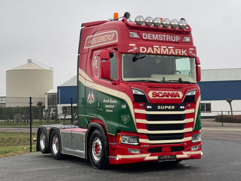 Scania S650 V8 NGS SHOW TRUCK, FULL AIR, RETARDER, PTO/HYDRAULIC! - Cabeza tractora: foto 1 Scania S650 V8 NGS SHOW TRUCK, FULL AIR, RETARDER, PTO/HYDRAULIC! - Cabeza tractora: foto 1