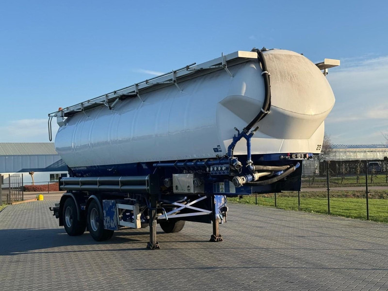 Feldbinder EUT 45.2 VERWEEG TRAILER, CITY, ACHTERAS GESTUURD, 45,2 KUUB, 7 VAKKEN. - Semirremolque cisterna: foto 1 Feldbinder EUT 45.2 VERWEEG TRAILER, CITY, ACHTERAS GESTUURD, 45,2 KUUB, 7 VAKKEN. - Semirremolque cisterna: foto 1