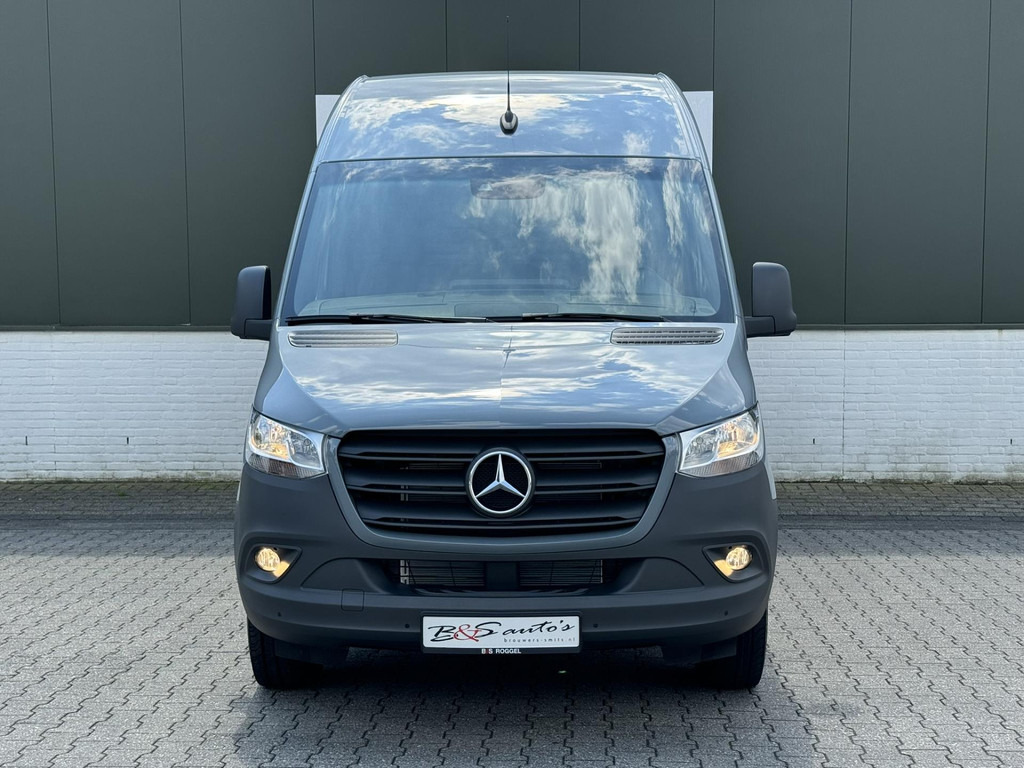 Mercedes-Benz Sprinter-317 L2 Trekhaak 3500kg Camera Navigatie Cruise Clima Pdc Keyless Leder+verwarming - Furgón: foto 4 Mercedes-Benz Sprinter-317 L2 Trekhaak 3500kg Camera Navigatie Cruise Clima Pdc Keyless Leder+verwarming - Furgón: foto 4