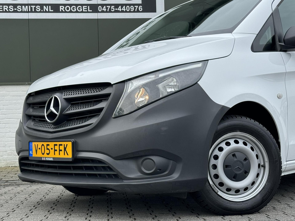 Mercedes-Benz Vito-110 Dubbele Cabine Facelift Comfort Leder stuurwiel Airco Radio+media - Furgoneta combi: foto 4 Mercedes-Benz Vito-110 Dubbele Cabine Facelift Comfort Leder stuurwiel Airco Radio+media - Furgoneta combi: foto 4