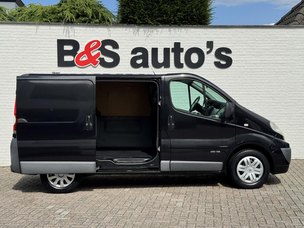 Furgoneta pequeña Renault Trafic-2.0 dCi T27 L1H1Navigatie Bleutooth Airco Elektrische ramen: foto 6