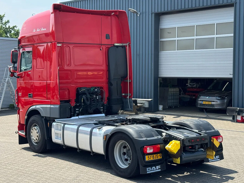 DAF XF 460 Super Space Cab 2 Tank *NL-Truck* - Cabeza tractora: foto 4 DAF XF 460 Super Space Cab 2 Tank *NL-Truck* - Cabeza tractora: foto 4