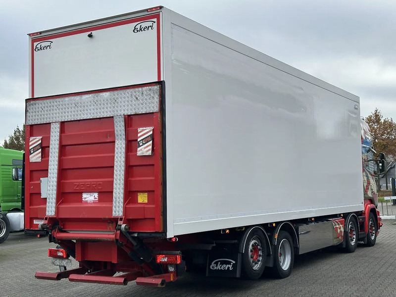 Scania R580 V8 8x2*6 Ekeri Full Side Opening / Retarder / 605 Tkm / Full Air - Camión caja cerrada: foto 5 Scania R580 V8 8x2*6 Ekeri Full Side Opening / Retarder / 605 Tkm / Full Air - Camión caja cerrada: foto 5