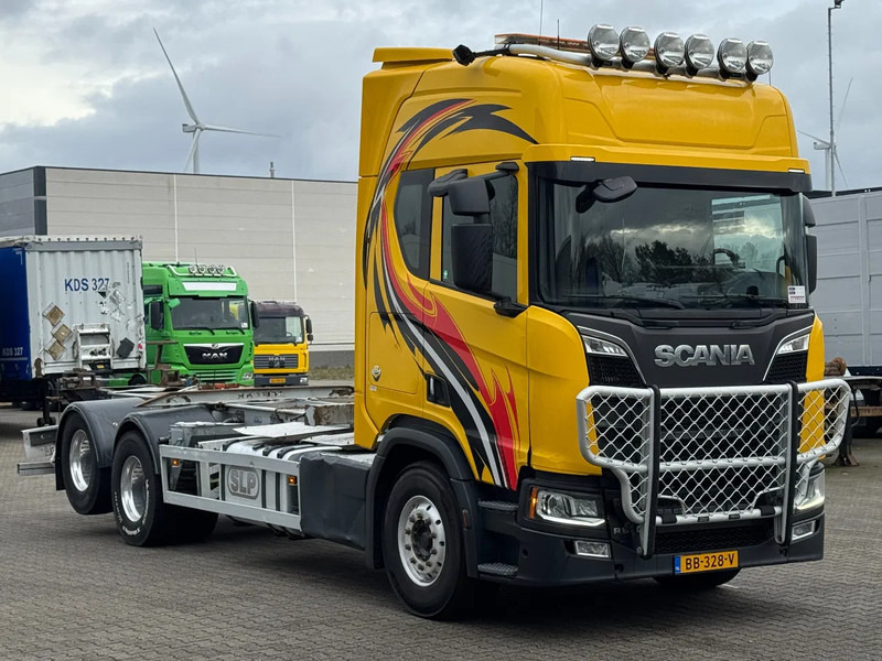 Scania R650 V8 6x2 WB 4.95mtr Retarder Full Air - Camión chasis: foto 2 Scania R650 V8 6x2 WB 4.95mtr Retarder Full Air - Camión chasis: foto 2